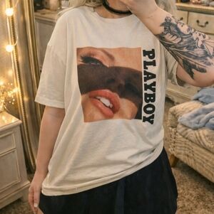 PLAYBOY Cream Graphic Tee Size L
